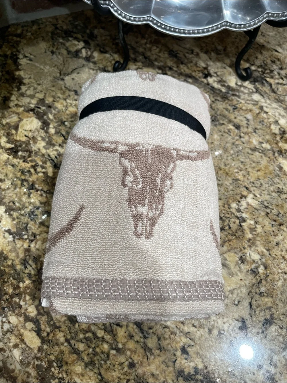 Wrangler STEER HEAD towel bundle - (2) bath, (2) hand towels & (2) fingertip NEW